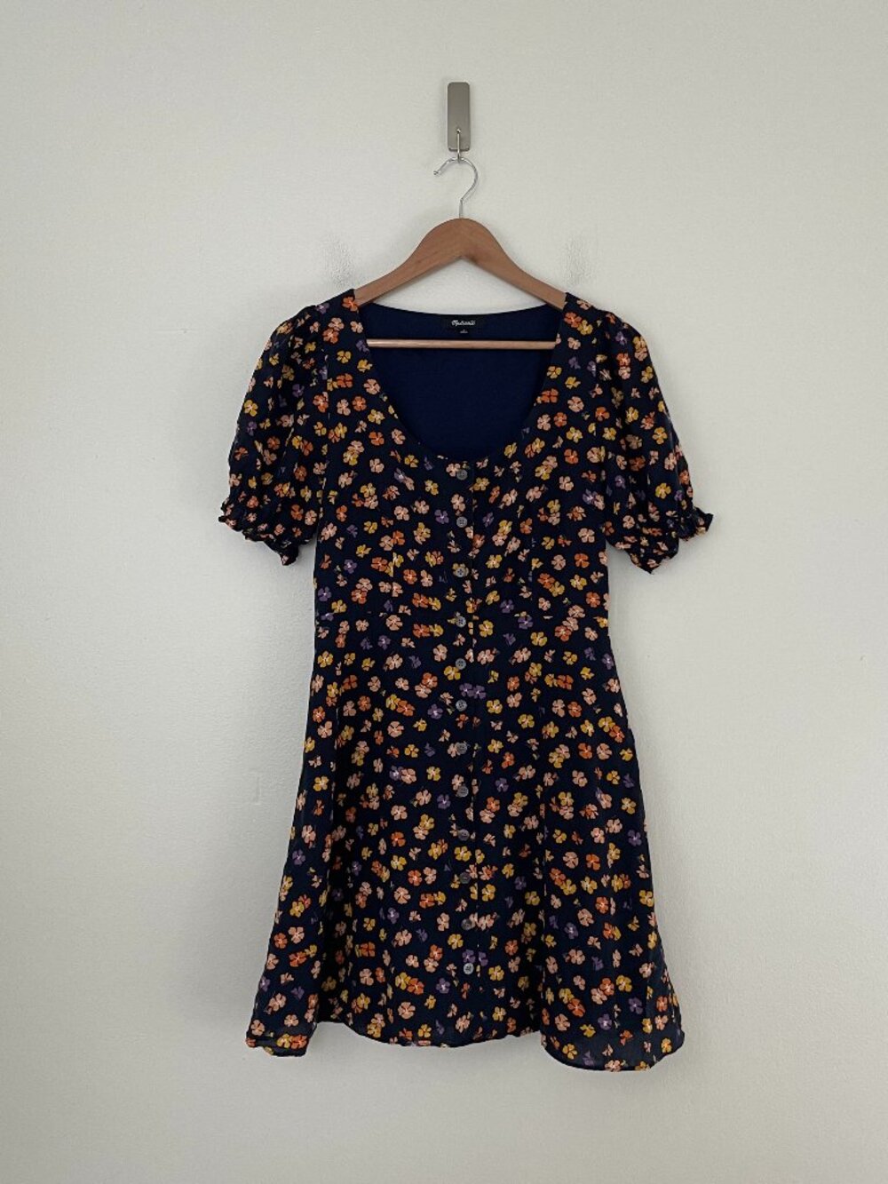 Madewell Smock-Sleeve Button-Front Mini Dress in Happy Hibiscus Size 2